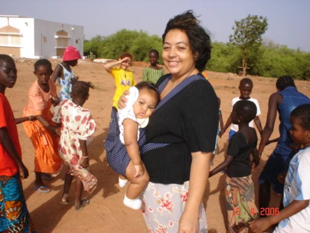 Figure 3: Pastor Ana Paula and her newborn daughter Emily.